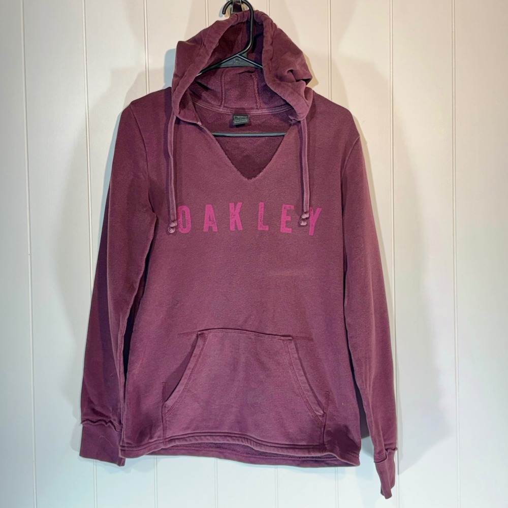 Oakley Womens V-Neck Pullover Hoodie Burgundy French Terry Logo Sweatshirt M
